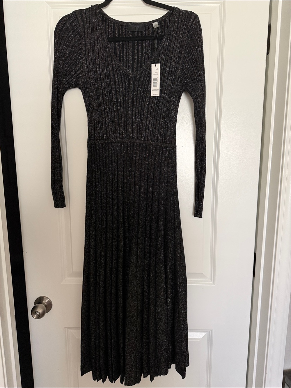 Tahari Black Metallic Ribbed V-Neck Long Sleeve Midi Dress